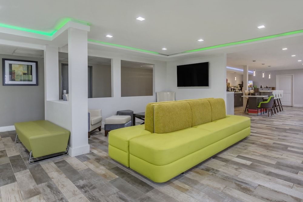 Quality Inn Murfreesboro-University Area 3