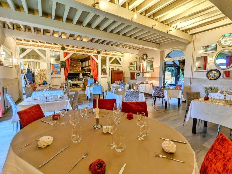 Logis hotel chateau Corneille 2