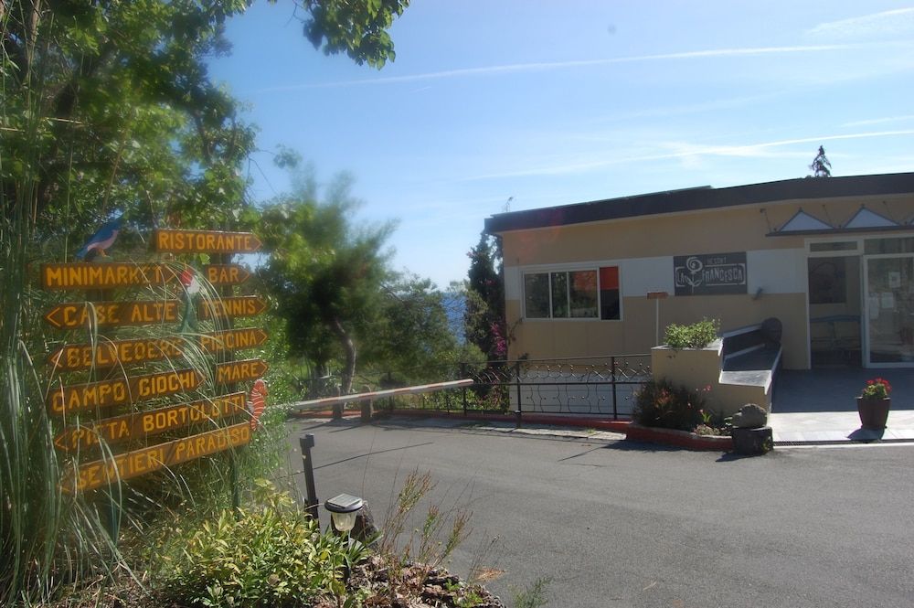 Resort La Francesca 2