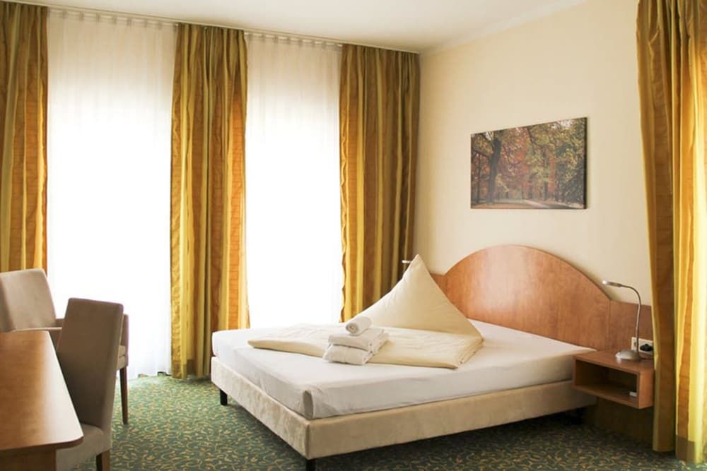 Kulturhotel Fürst Pückler Park 3