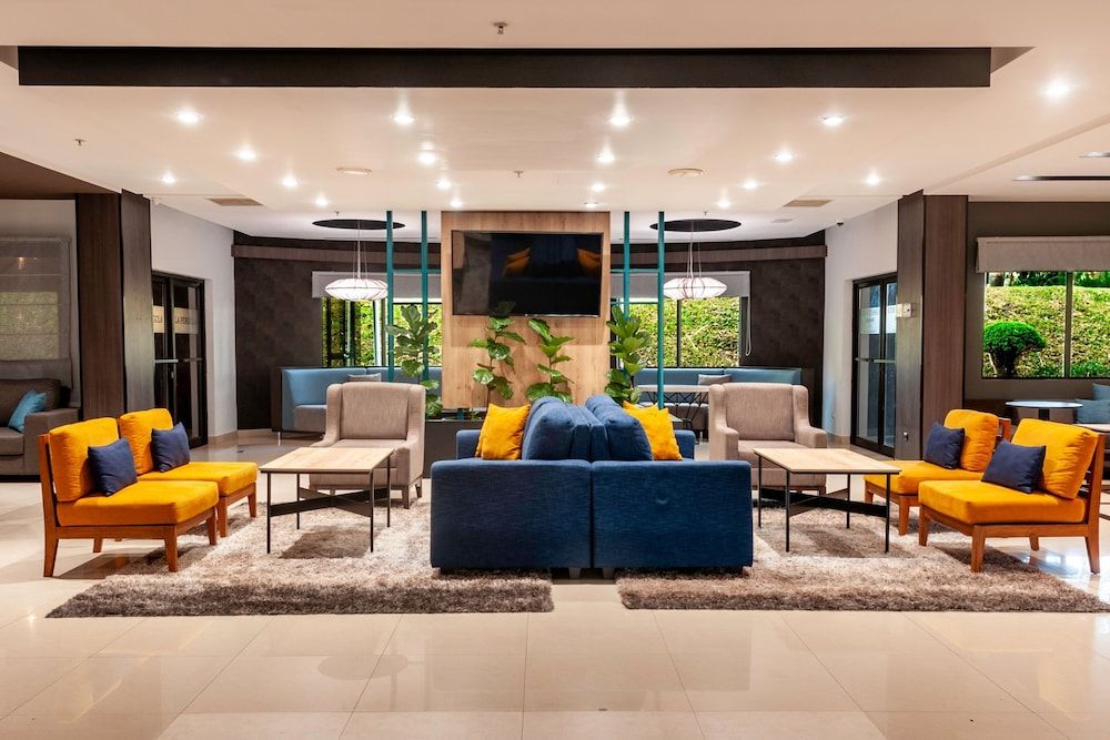 Courtyard Marriott San Salvador 2