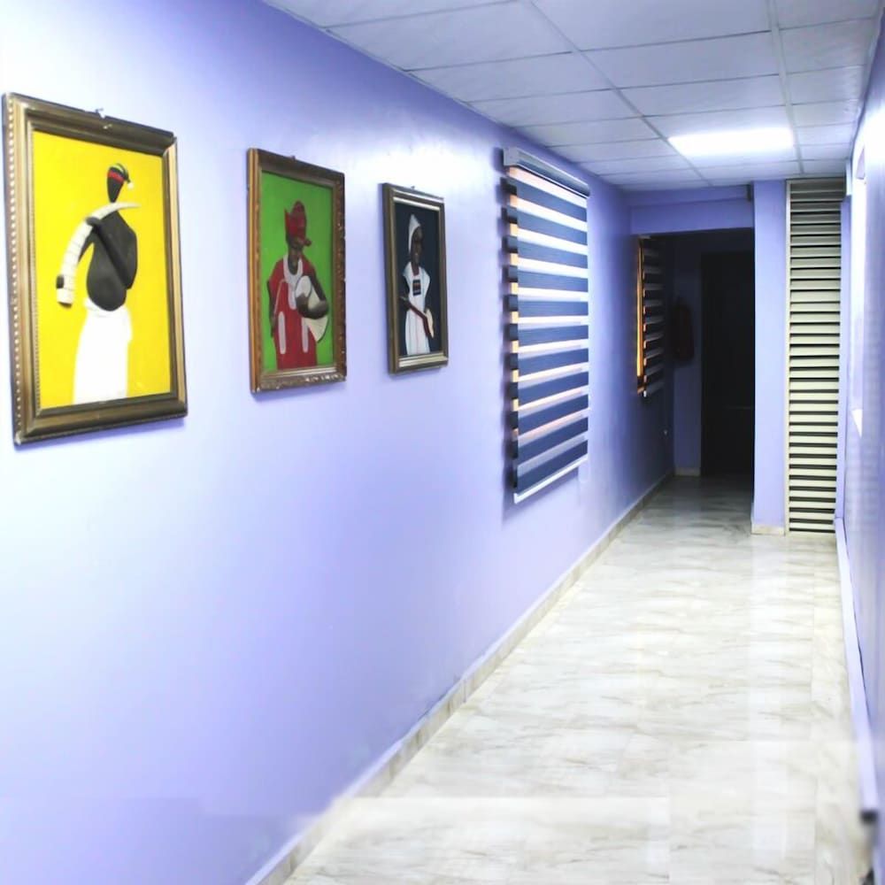 The Oragon Hotel 2