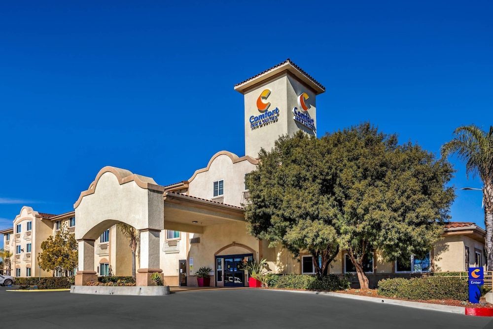 Comfort Inn & Suites Near Temecula Wine Country 3 étoiles à Murrieta