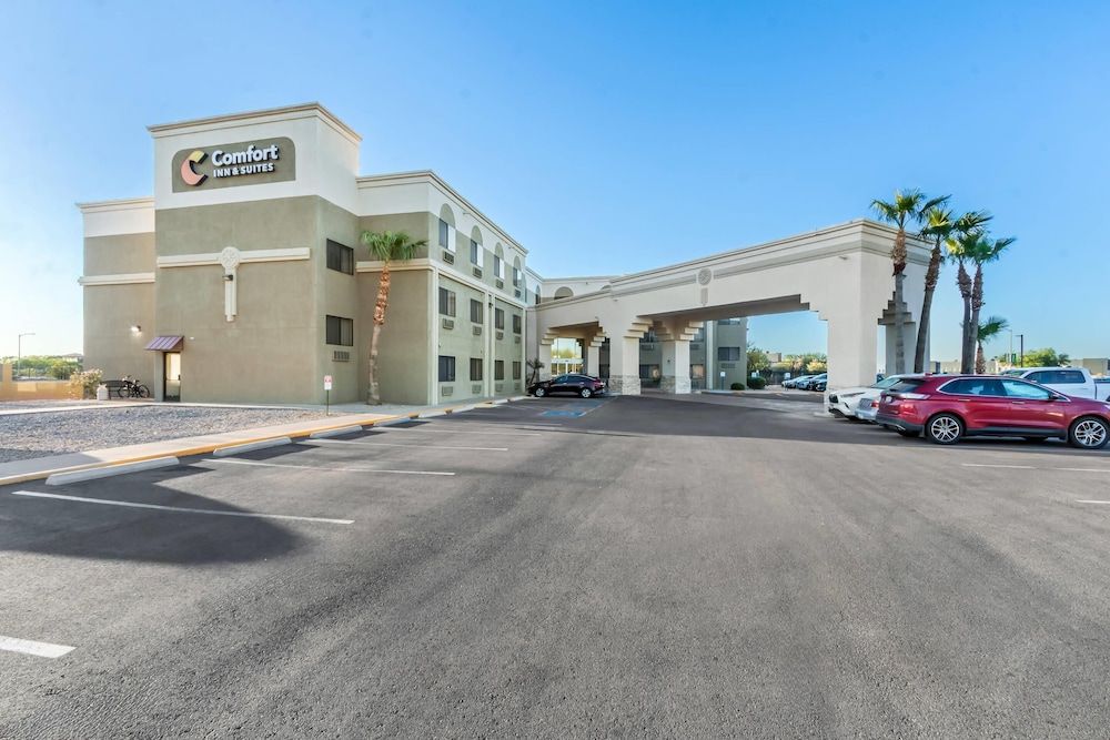 Comfort Inn & Suites Surprise Near Sun City West 2 estrelas em Surprise