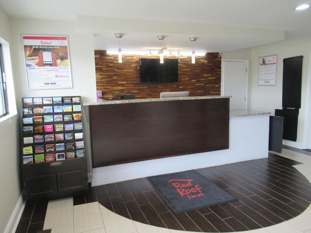 Red Roof Inn Walton - Richwood 2