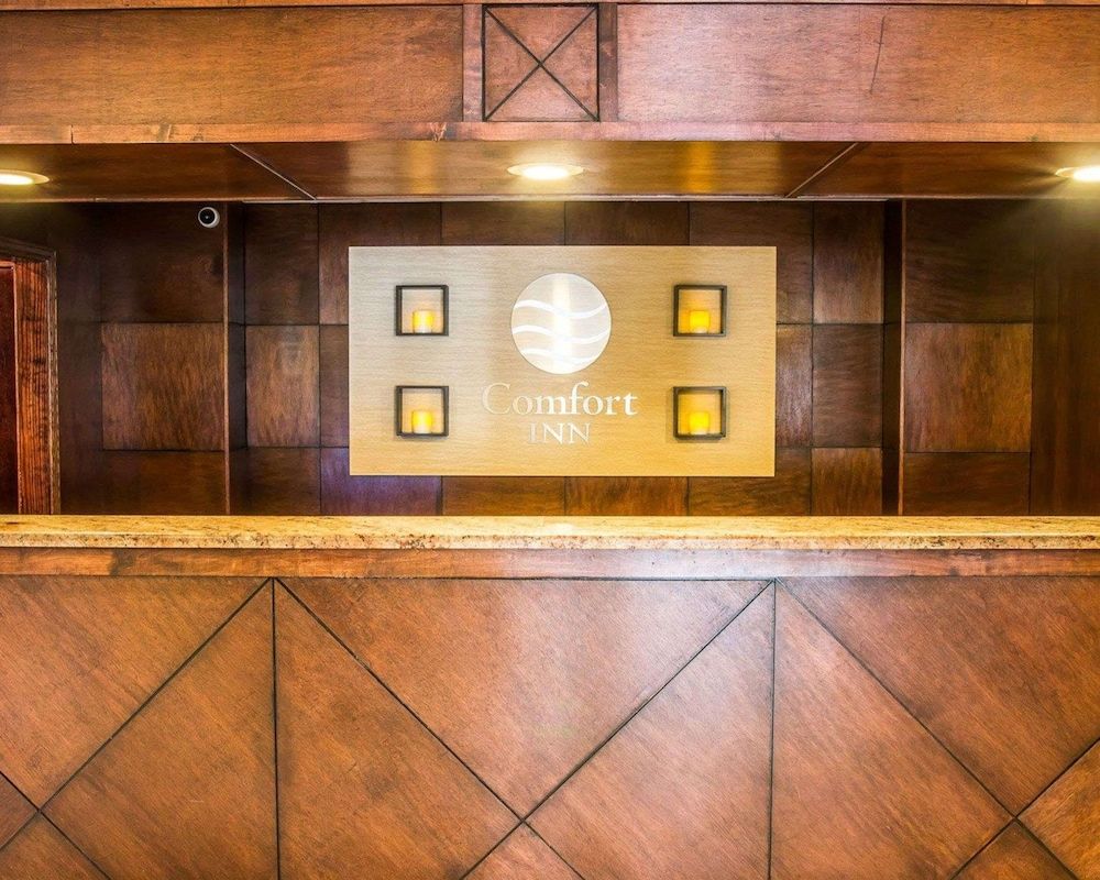 Comfort Inn Whitehall near Michigan's Adventure 2