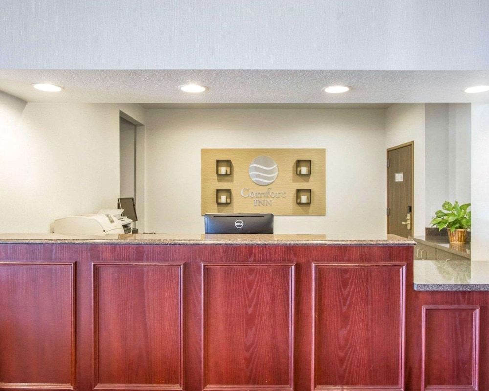 Comfort Inn Bolivar 3