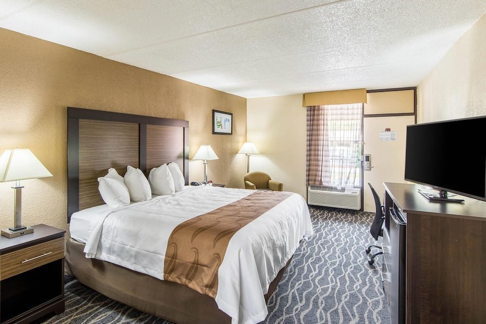 Quality Inn Forest City 2 étoiles à Forest City