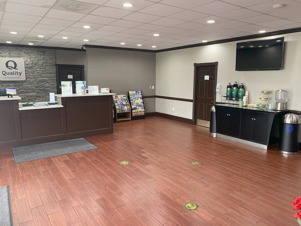 Quality Inn & Suites Hardeeville 2