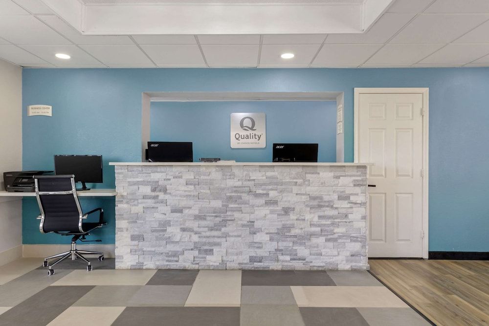 Quality Inn Newberry 2