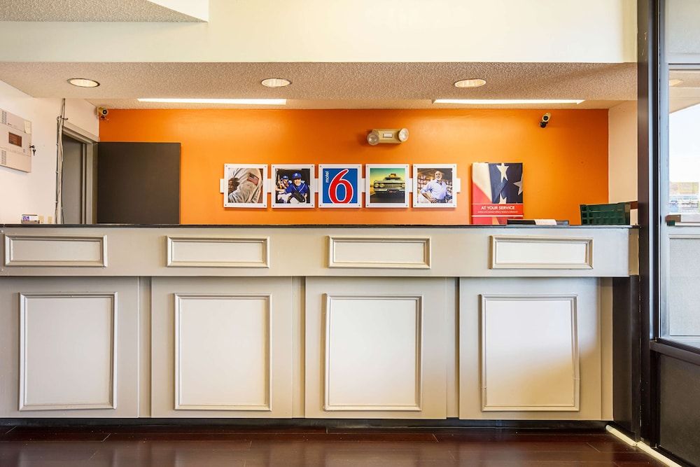 Motel 6 Covington, TN 2