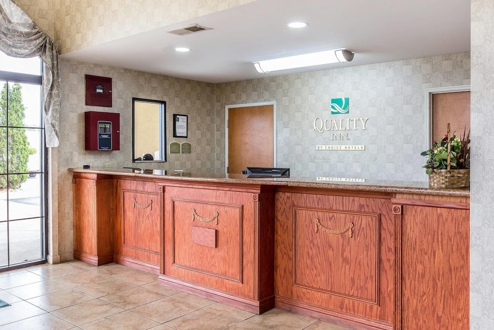 Quality Inn Hanceville U.S. Hwy 31 3