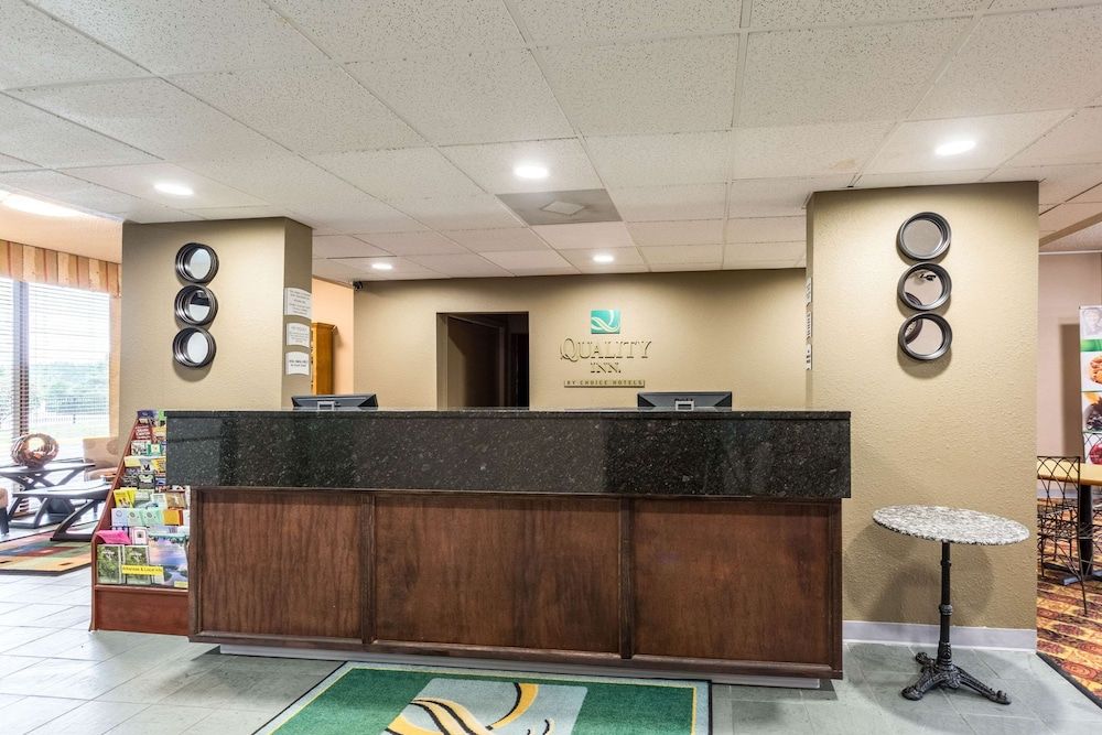 Quality Inn Heber Springs 2