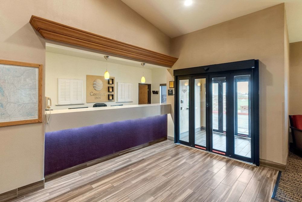 Comfort Inn Limon Area 2