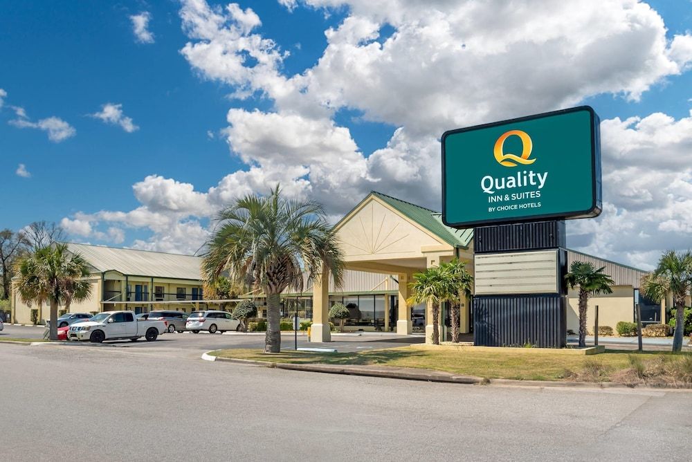 Quality Inn & Suites near Lake Eufaula 2 estrelas em Eufaula