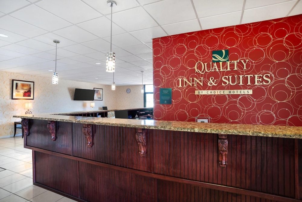 Quality Inn & Suites near Lake Eufaula 2