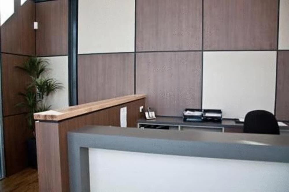 Brighton Hotel Motel 2