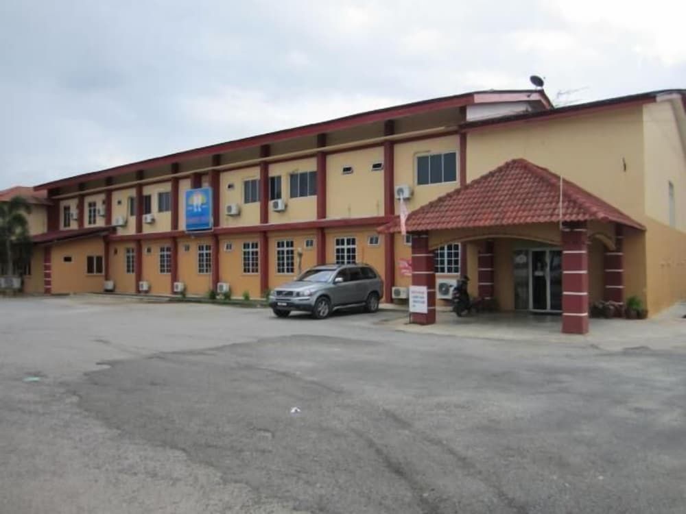 Samudera Hotel 2 étoiles à Kampung Kuala Besut