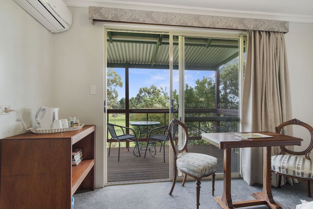 Shambhala Guesthouse 2