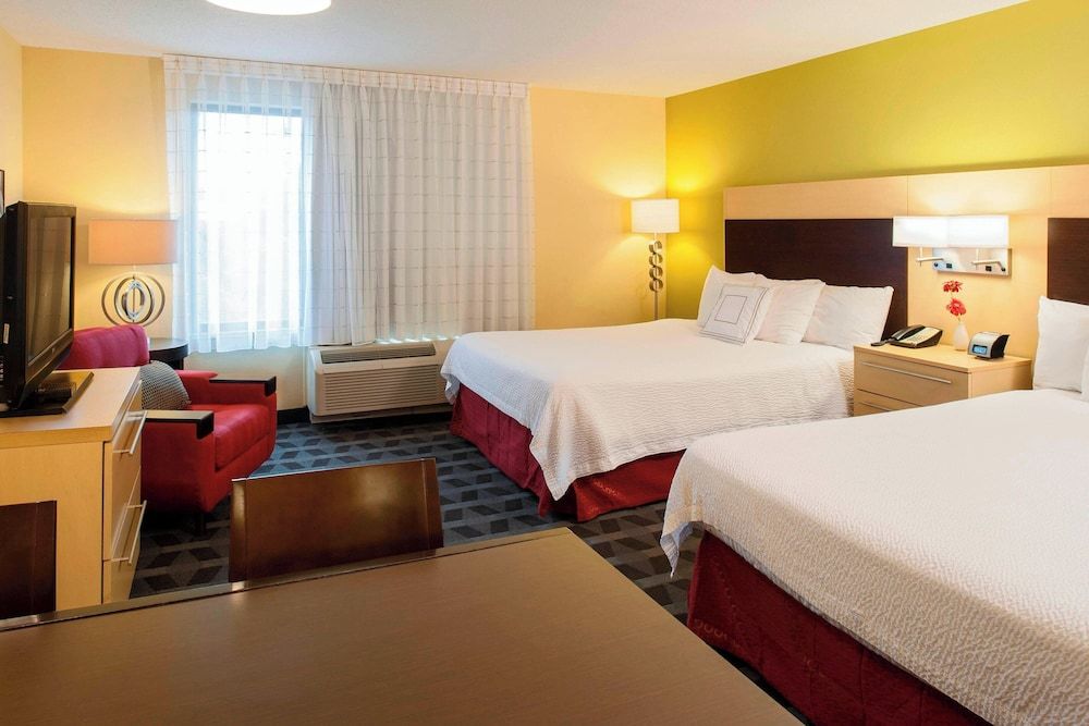 TownePlace Suites by Marriott Bethlehem Easton/Lehigh Valley 2
