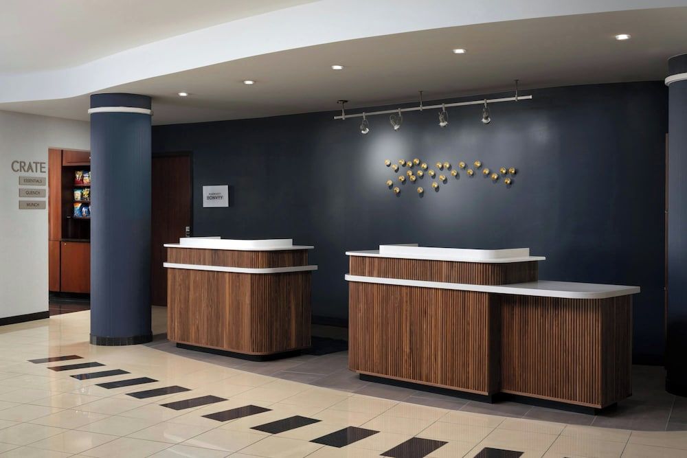 Courtyard by Marriott Dayton-University of Dayton 2