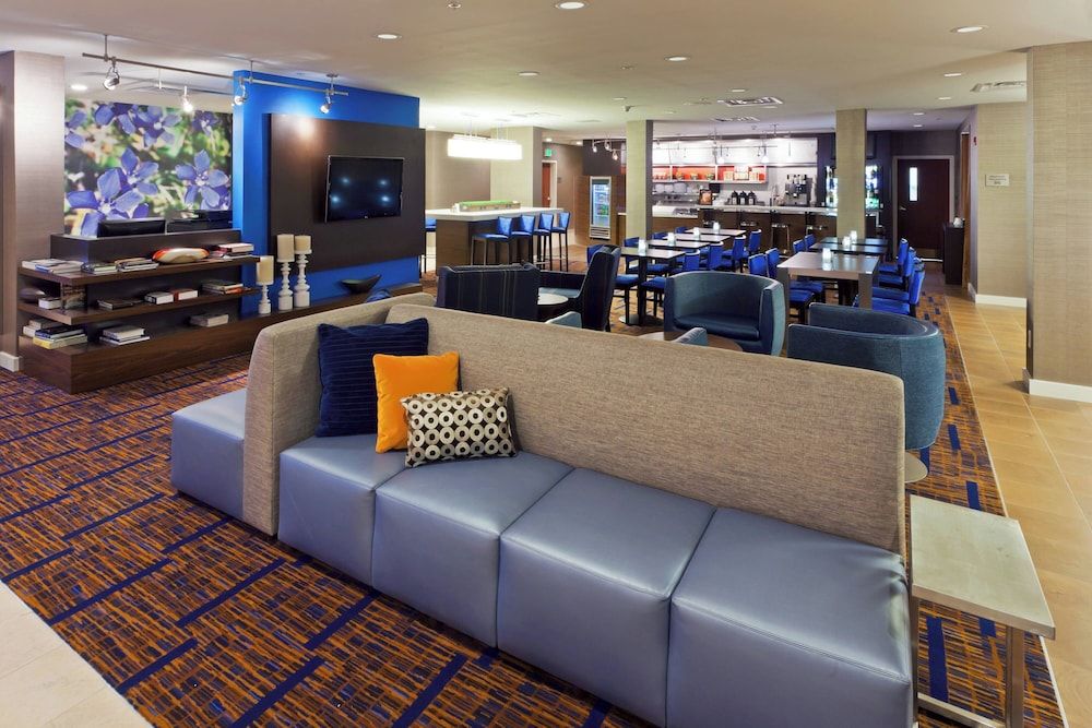 Courtyard by Marriott Boulder Longmont 3