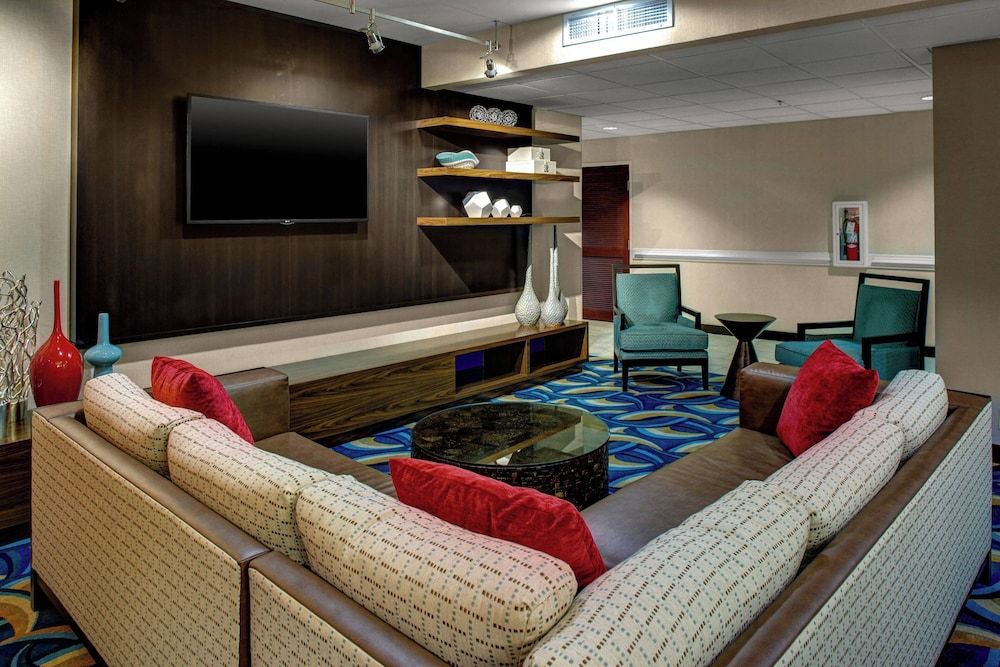 Courtyard New Bern 2