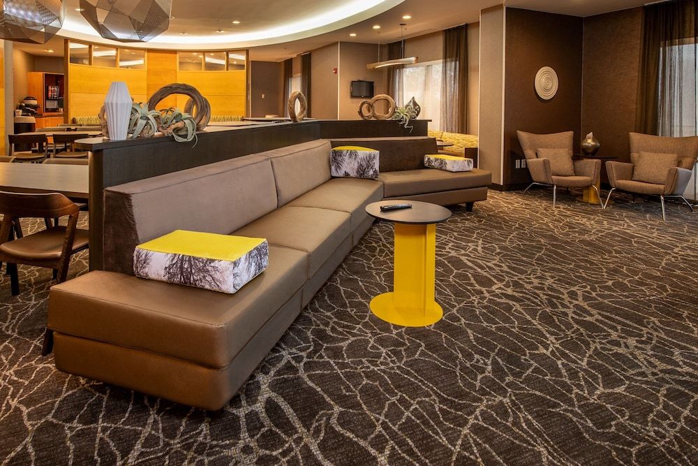 Springhill Suites by Marriott Hagerstown 3