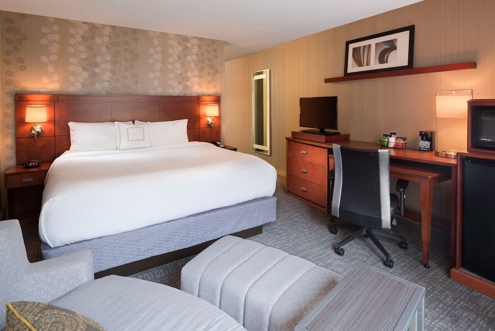 Courtyard by Marriott New Haven Orange-Milford 3