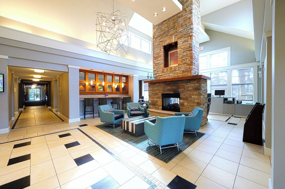 Residence Inn Marriott Airport 2