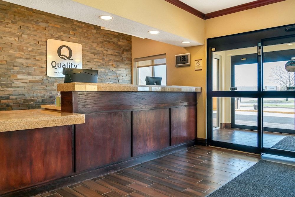 Quality Inn & Suites 3