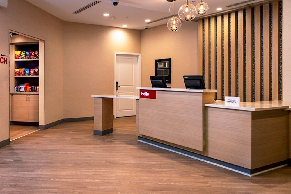 TownePlace Suites by Marriott Frederick 2