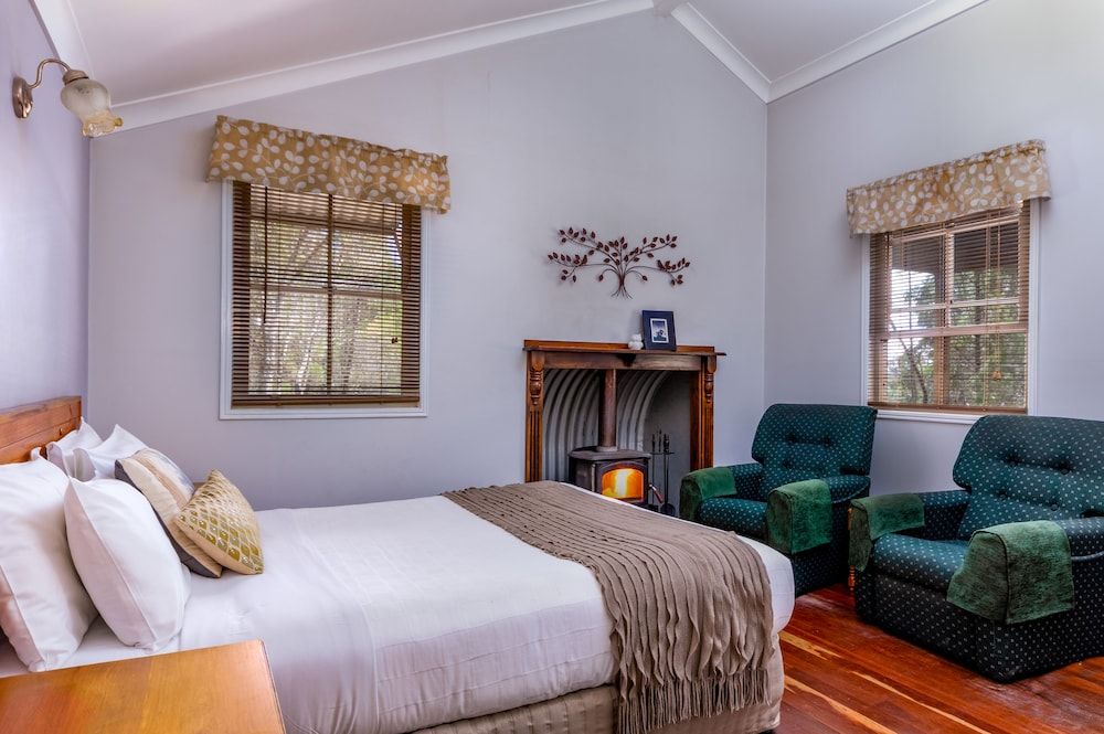 Cypress Ridge Cottages 2