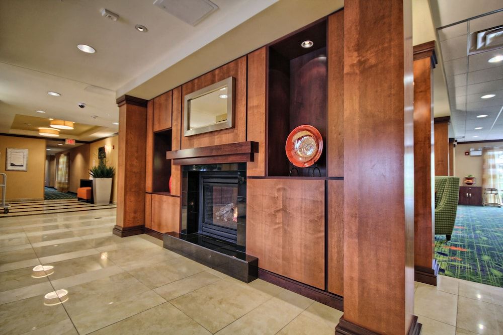 Fairfield Inn & Suites Huntingdon Route 22 Raystown Lake 2