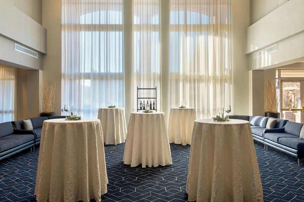 Courtyard by Marriott Basking Ridge 3