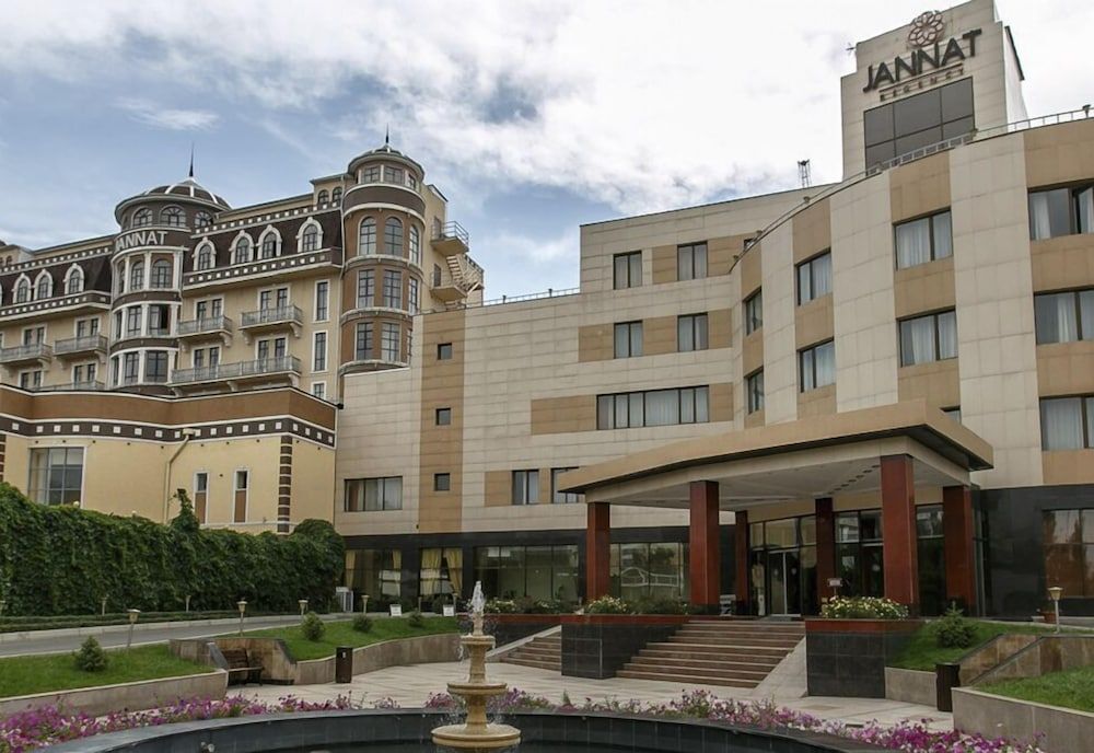 Jannat Regency -1 estrellas en Bishkek