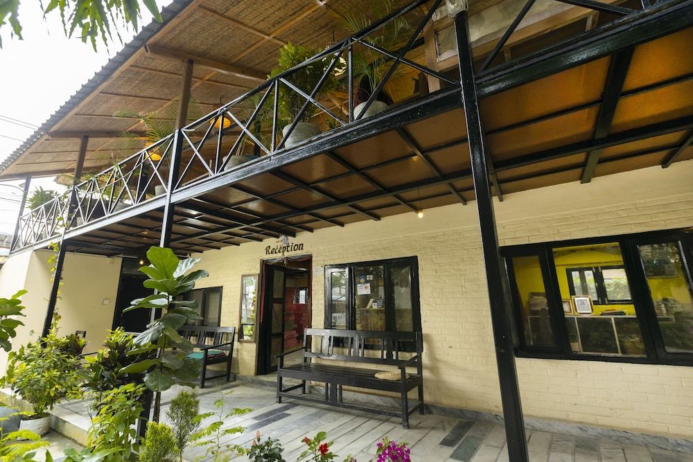 Hotel Parkside & Swimming Pool-Between Greenery and Azure ,Your Perfect Retreat 2