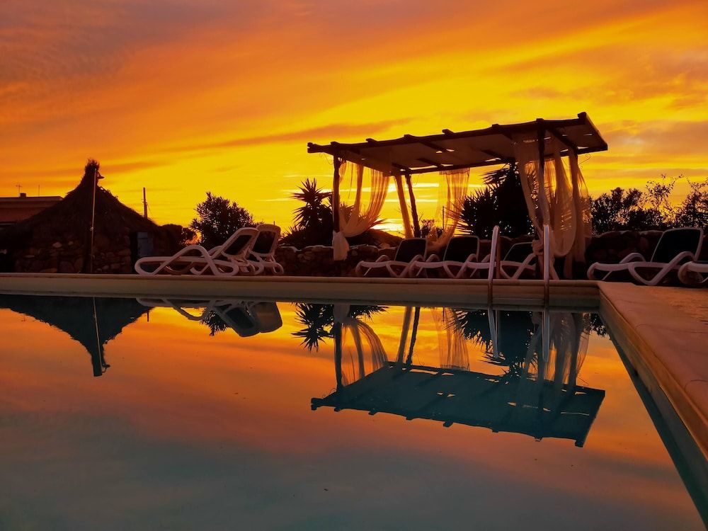 Sa Corti De Sa Perda -1 estrelas em Piscinas