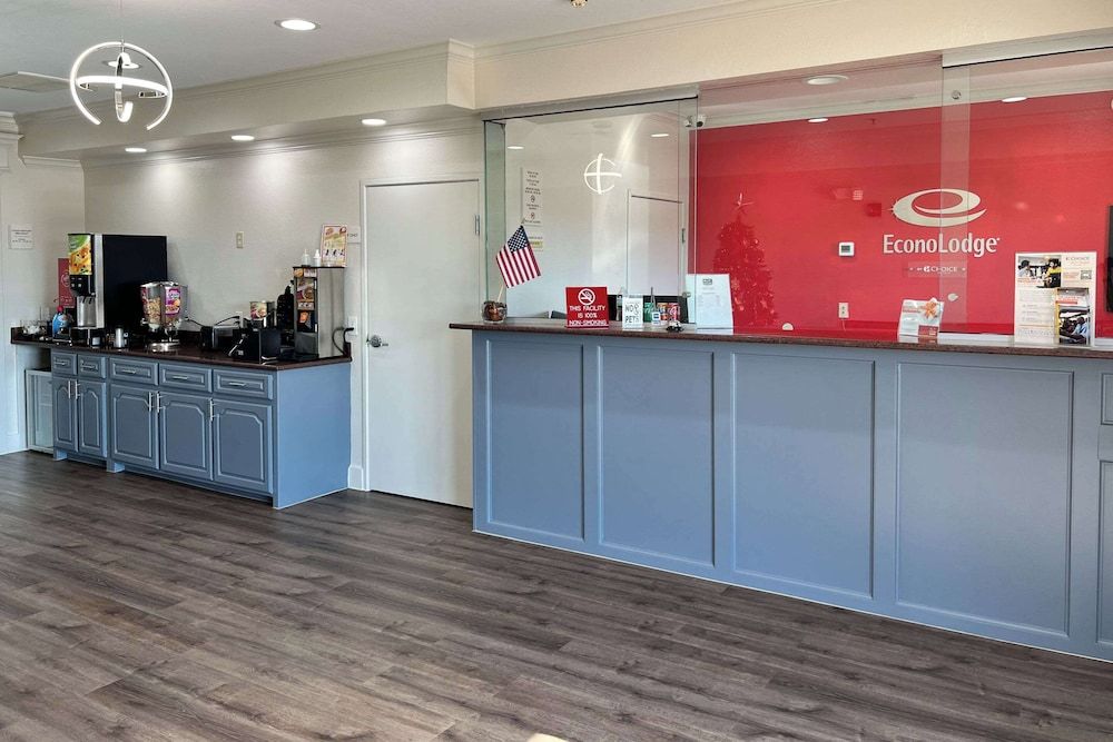 Econo Lodge Beaumont I-10 South 3