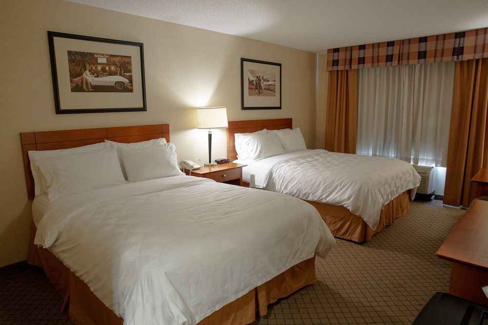 Holiday Inn Battle Creek by IHG 3