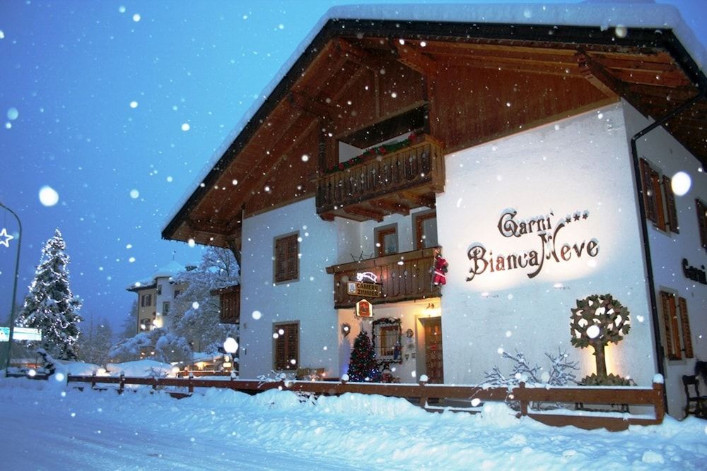Garni BiancaNeve 3 étoiles à Mendola