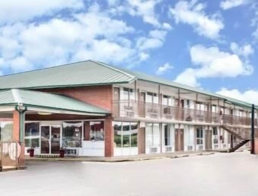 Days Inn by Wyndham Newport 2 étoiles à Newport