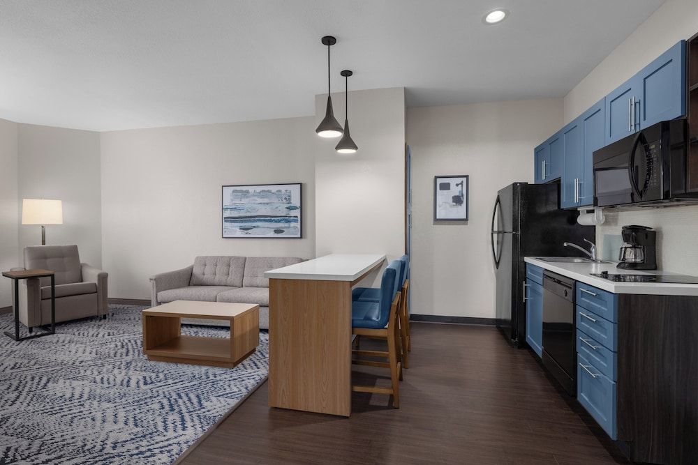 Candlewood Suites Alexandria by IHG 2