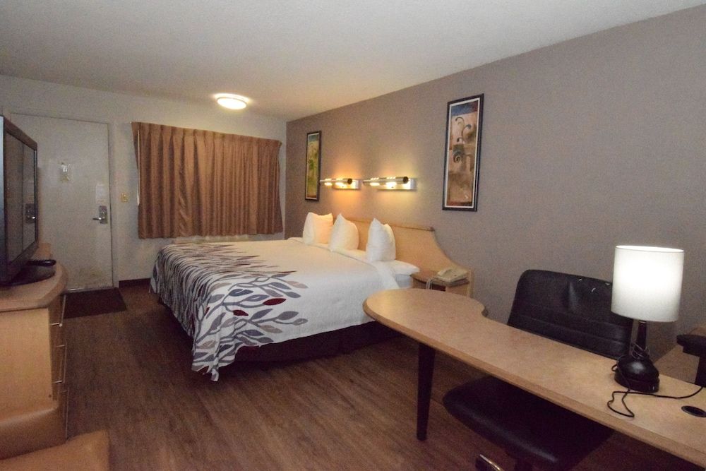 Red Roof Inn Buffalo – Hamburg/ I-90 3