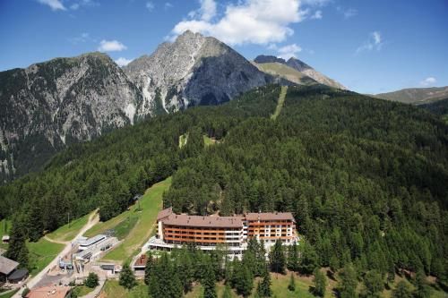 Josef Mountain Resort 2