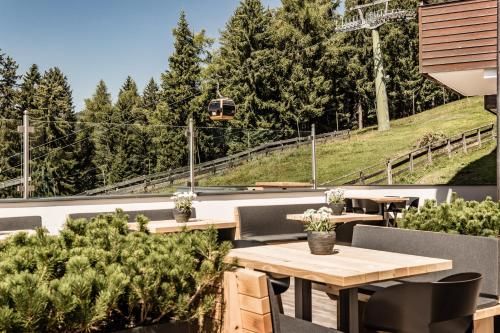 Josef Mountain Resort 3
