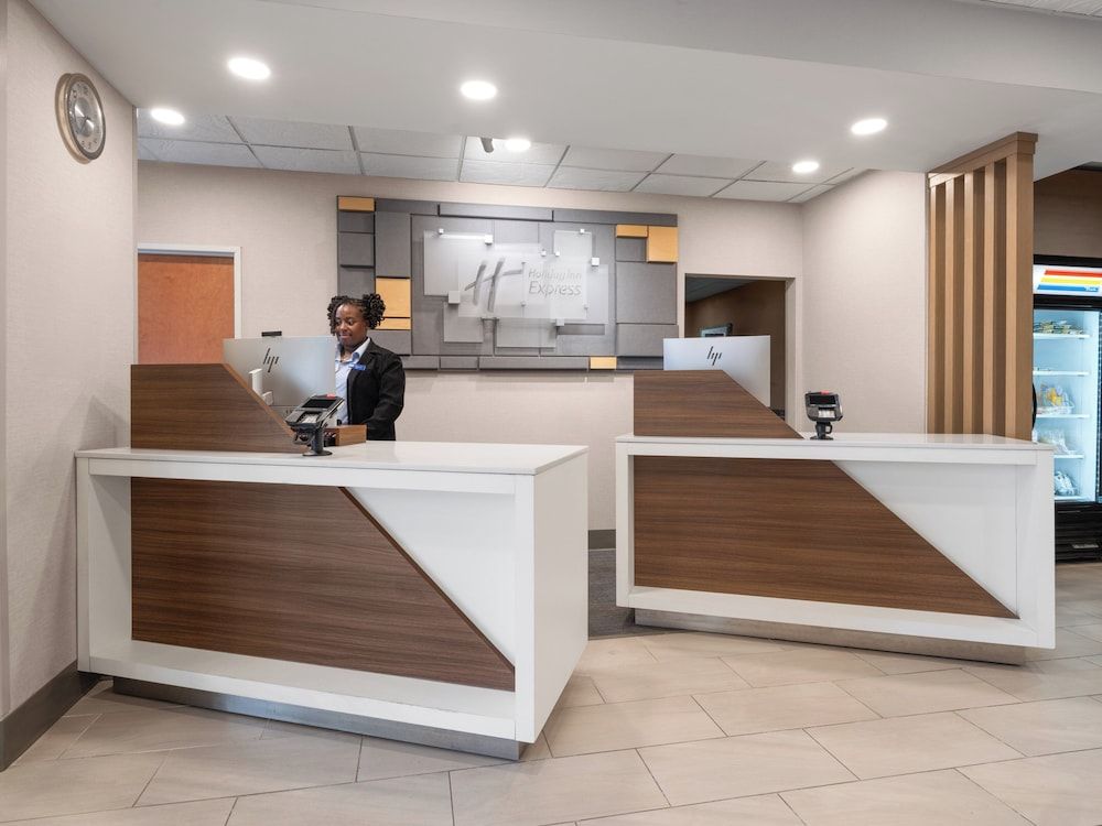 Holiday Inn Express Charlotte West - Gastonia 2