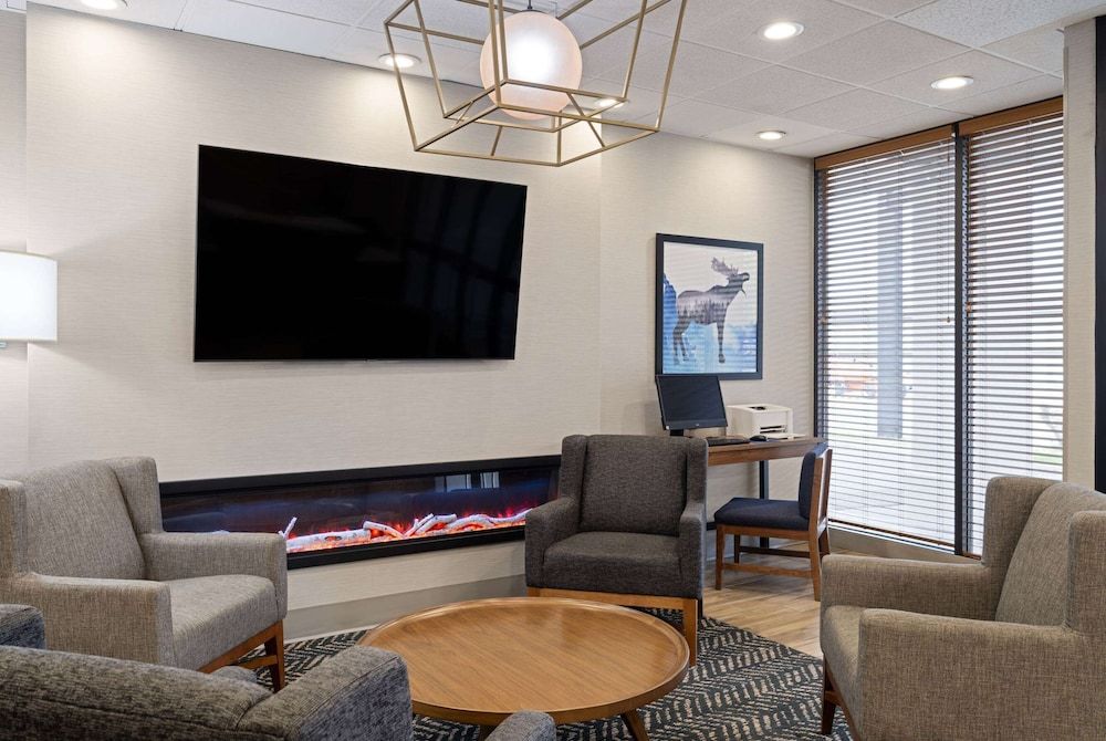 AmericInn by Wyndham Casper Event Center Area 3