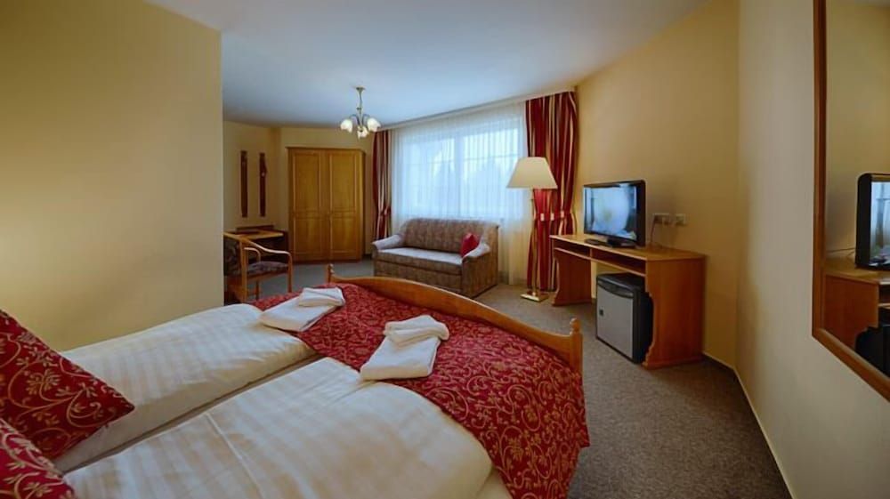 Hotel Auerhahn am Rennsteig 3