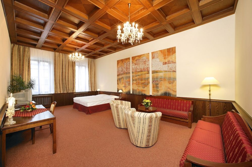 Hotel Zlata Hvezda Trebon 3